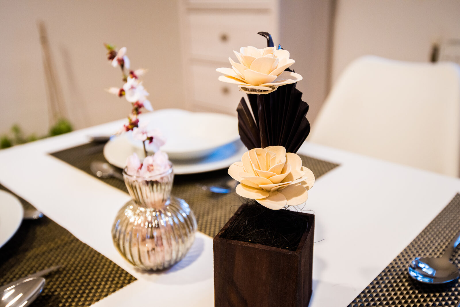 Floral centerpiece detail on the dining table