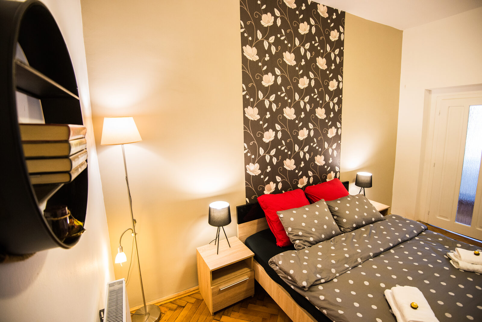 Bedroom, another angle, with round shelf